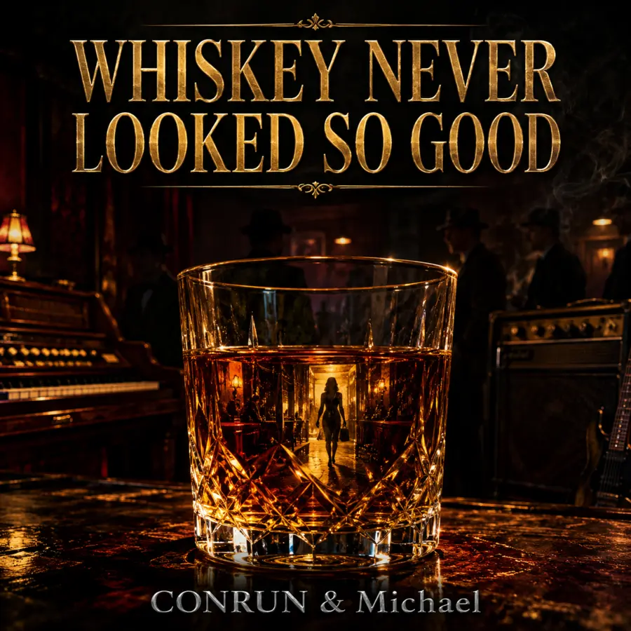 Originalcover von Whiskey Never Looked So Good mit Whiskeyglas, Klavier und Gitarre in einer dunklen Bar